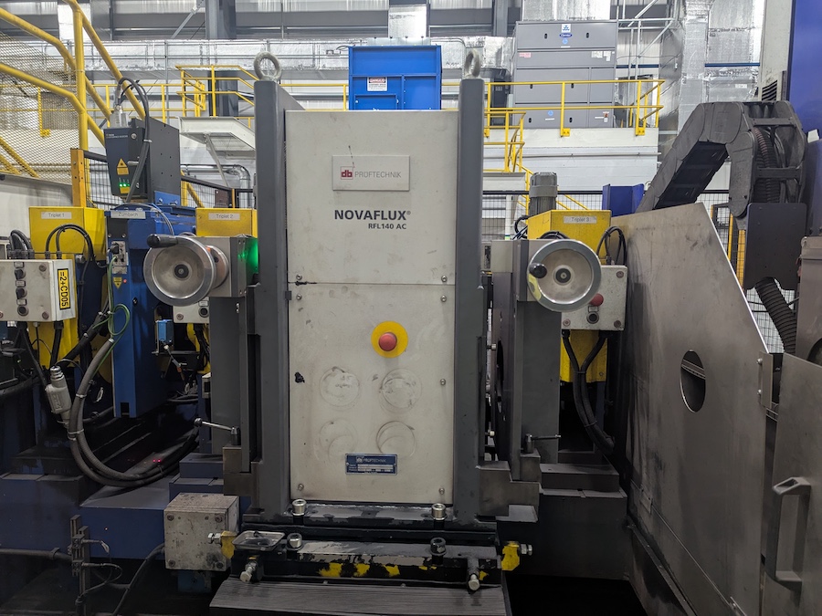 MFLT_machine.jpg magnetic flux leakage testing machine